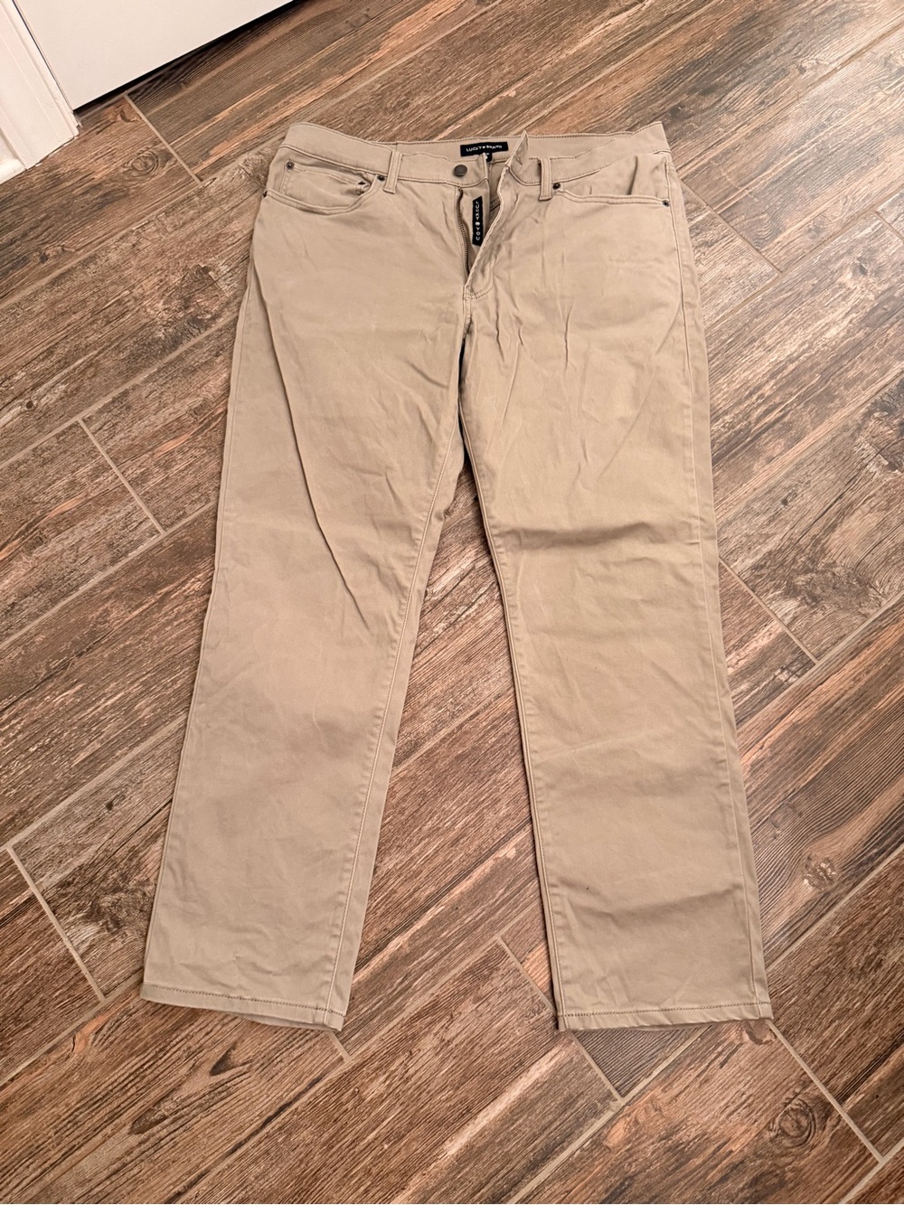Lucky Brand Men's Khaki Straight Jeans